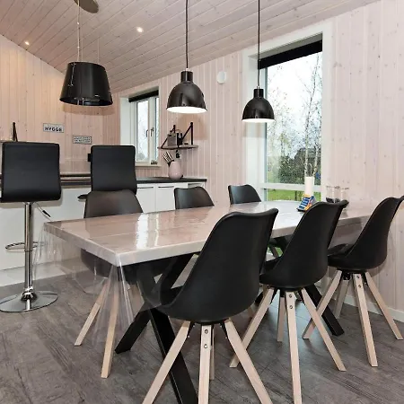Modern Retreat By Skovmose-by Traum *